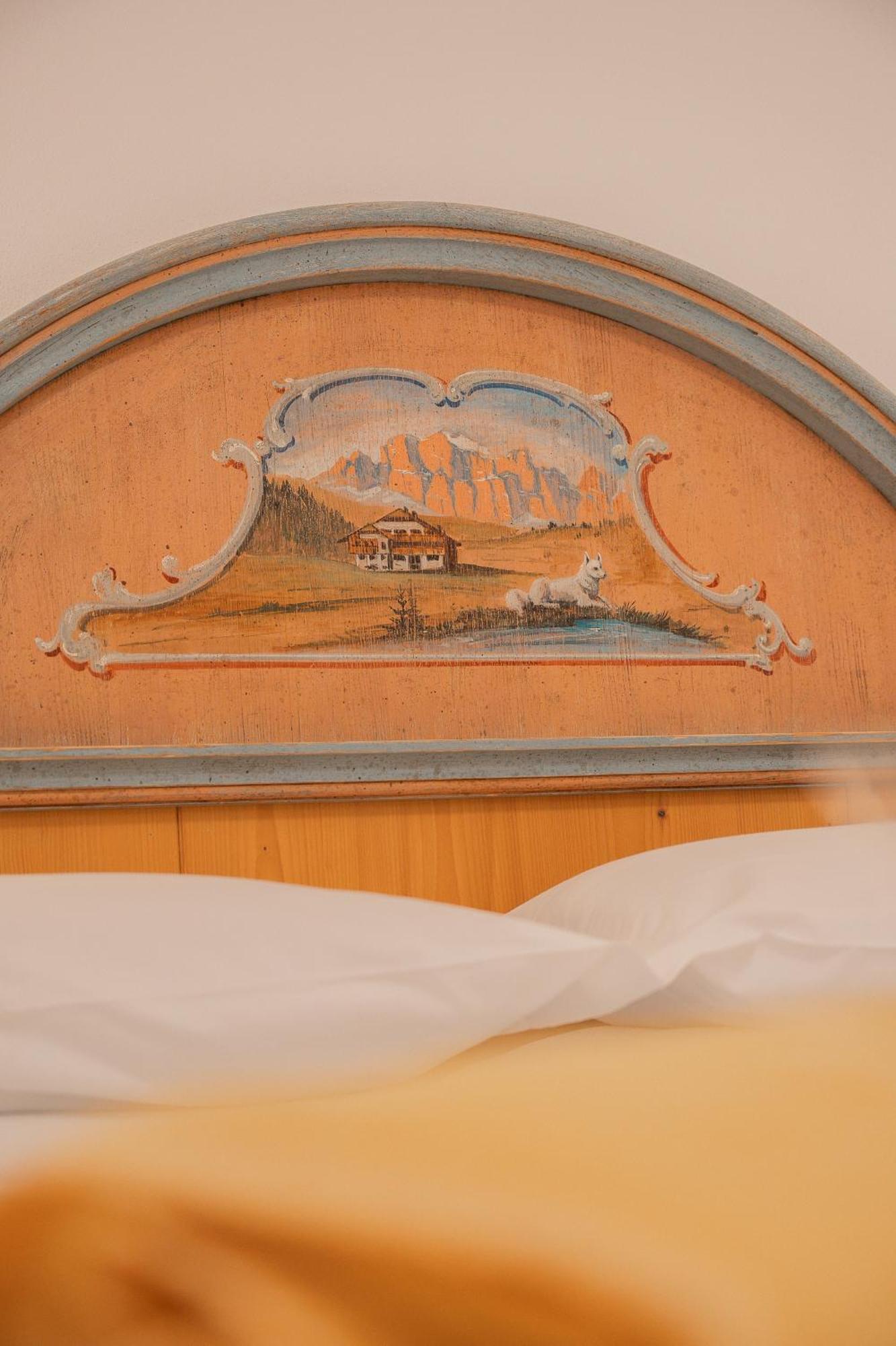 Wellness Hotel Lupo Bianco Canazei Luaran gambar